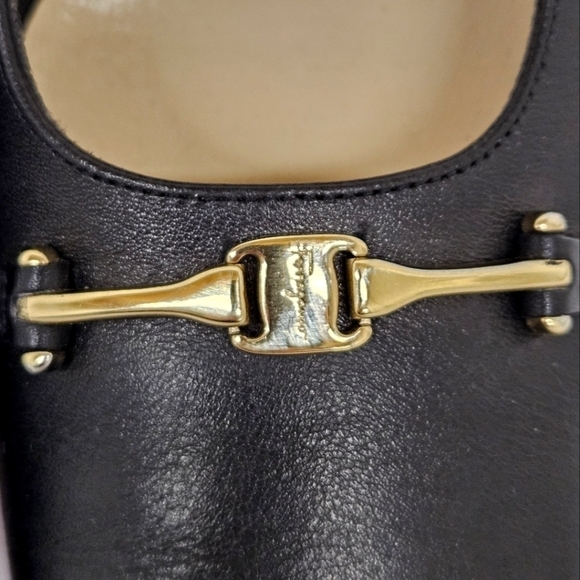 Salvatore Ferragamo Charade Vintage Calf Leather Heels in Black and Gold Sz 9.5 - Picture 3 of 13